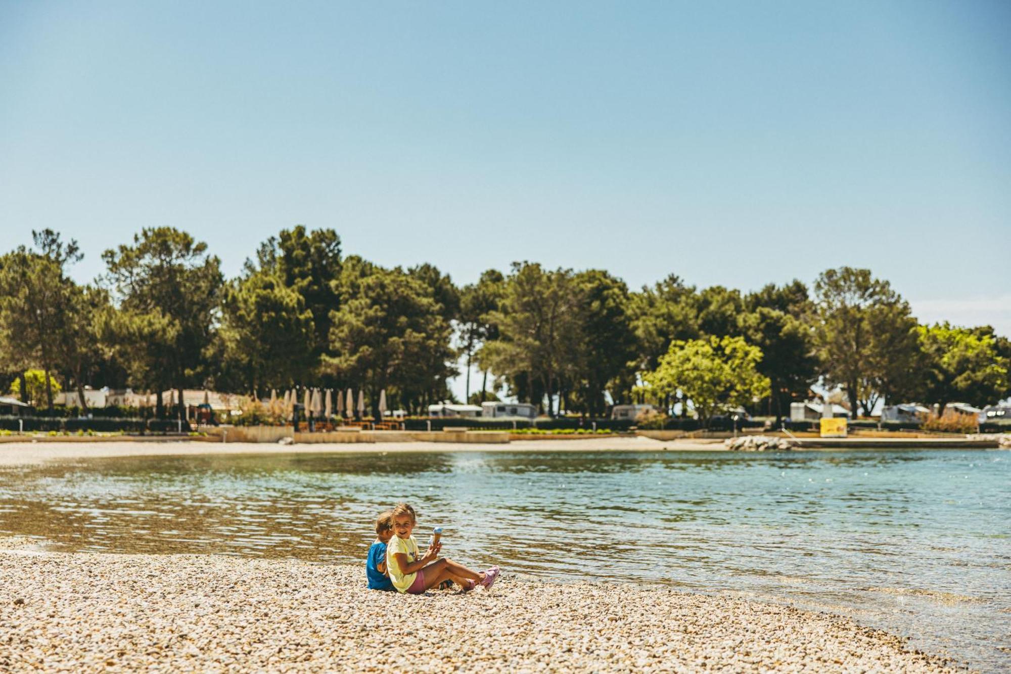 Maistra Camping Valkanela Pitches Funtana Exterior foto